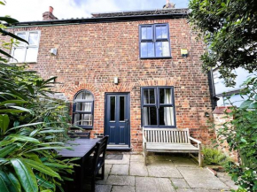 Harbour Cottage in Wells-next-the-Sea, sleeping 6
